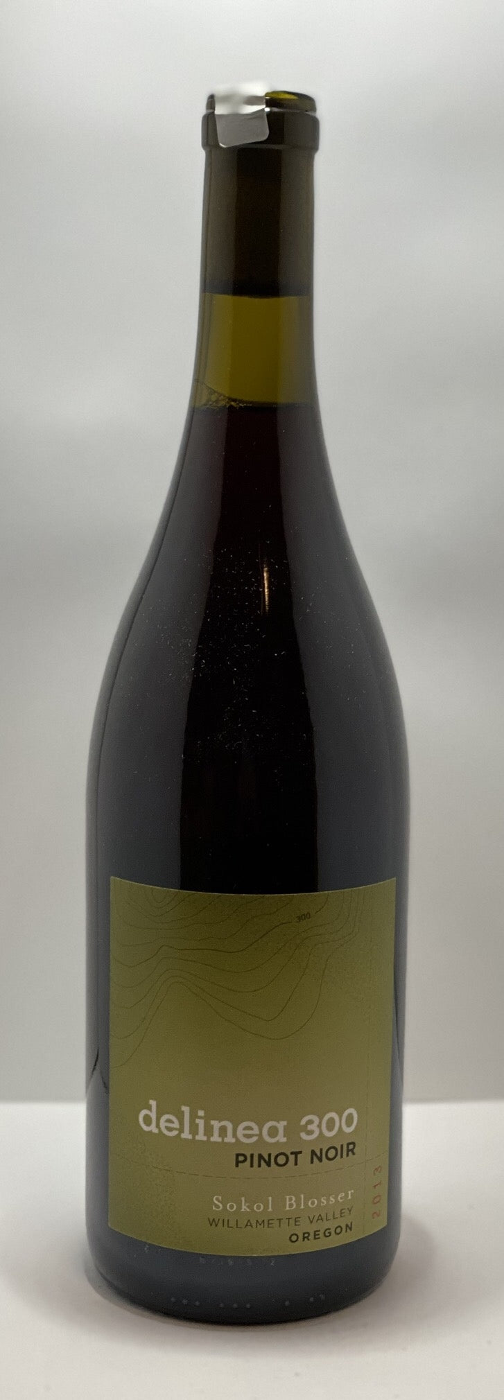 2013 Delinea 300 Pinot Noir